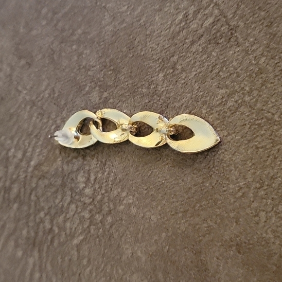 3/$30 VTG Estate Metal Enamel Link Dangle Post Earrings - Picture 3 of 6